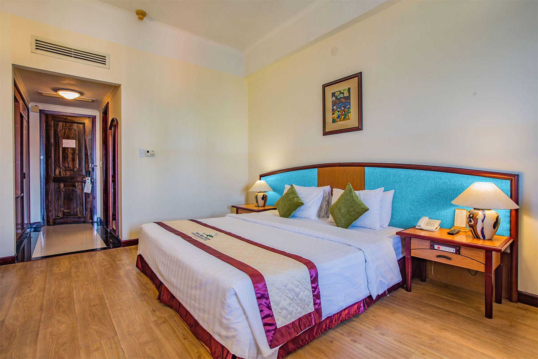 Yasaka Saigon Nha Trang Hotel&Spa Bagian luar foto