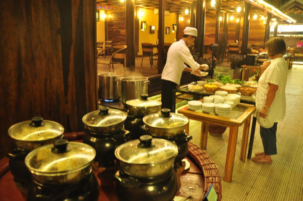 Yasaka Saigon Nha Trang Hotel&Spa Bagian luar foto